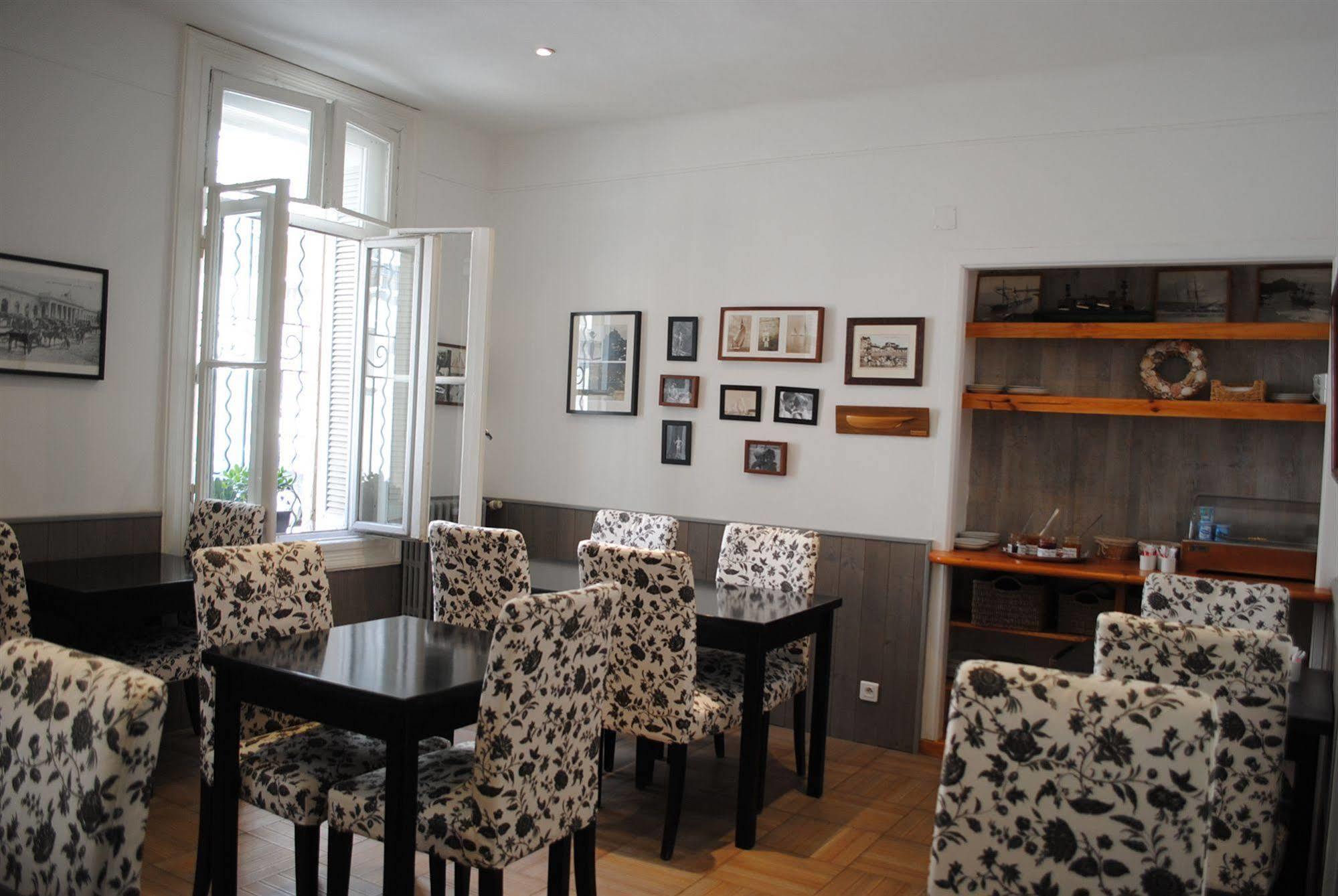 Hôtel Mistral Comédie Saint Roch Montpellier Esterno foto